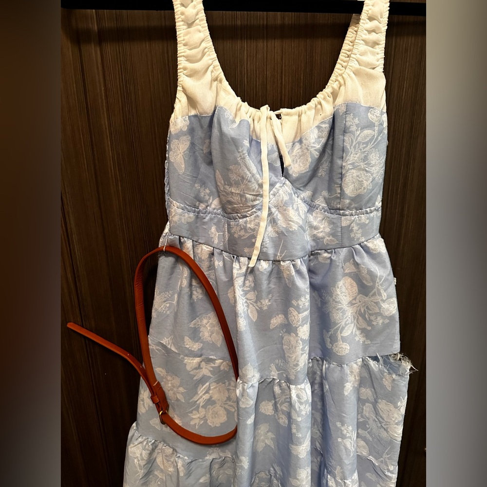 Sugarless size medium dress - Picture 5 of 6